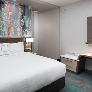 King Room Mobility accessible